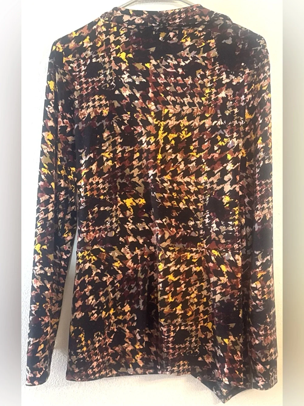 Investments Women's Abstract Print Draped Long Sleeve Stretch Blouse Size Large